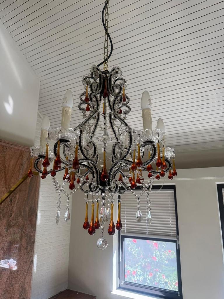 Luxe kroonluchter met kristallen hangers – chique eyecatcher, Ophalen