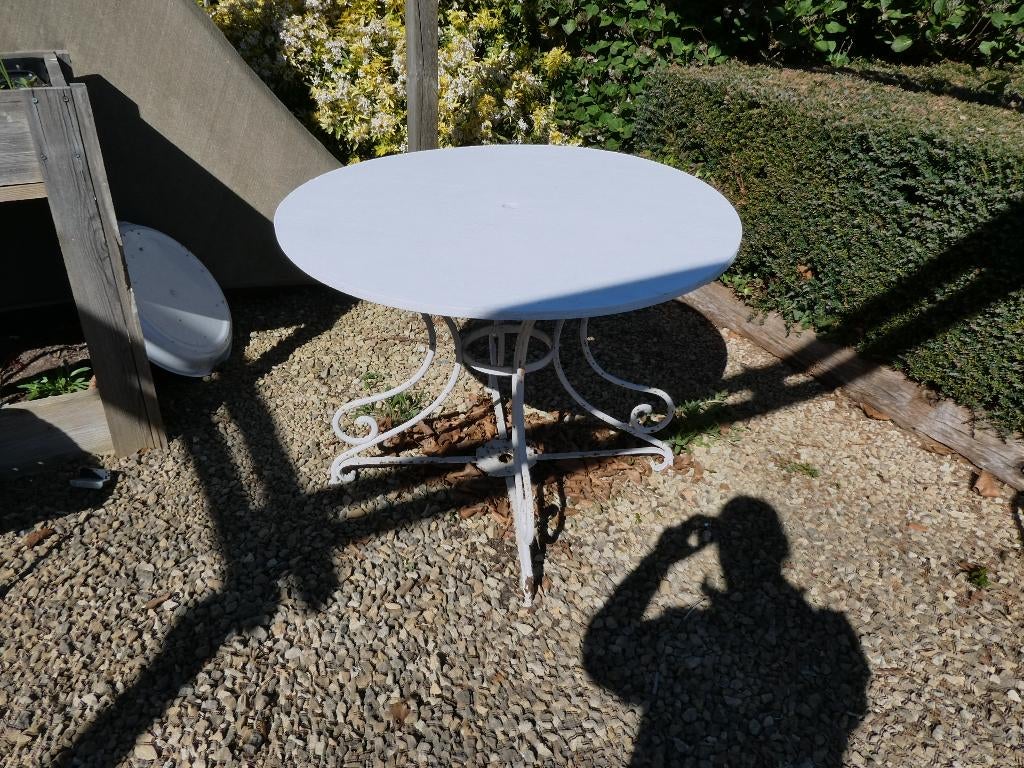 oude tuintafel, Jardin & Terrasse, Tables de jardin, Enlèvement, Utilisé, Rond, Métal