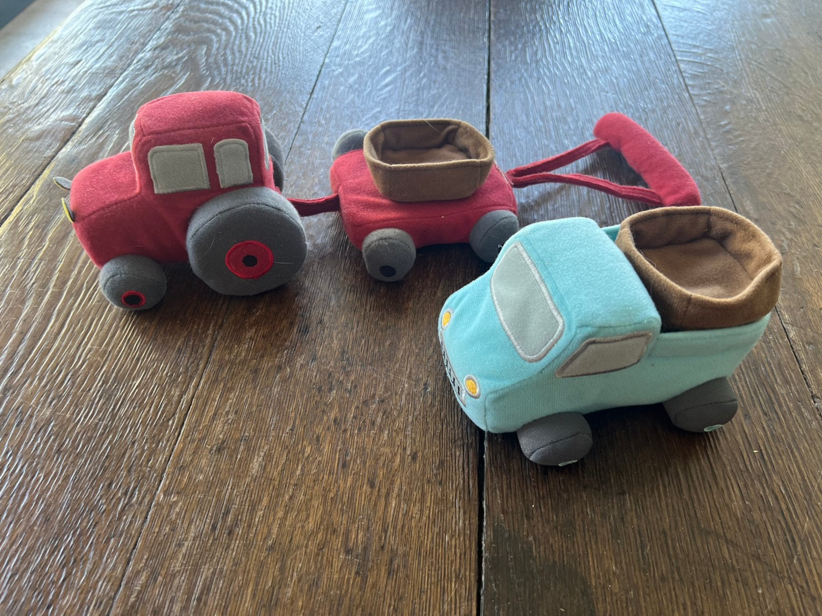 Zachte tractor en vrachtwagen : nieuw, Ophalen, Zo goed als nieuw