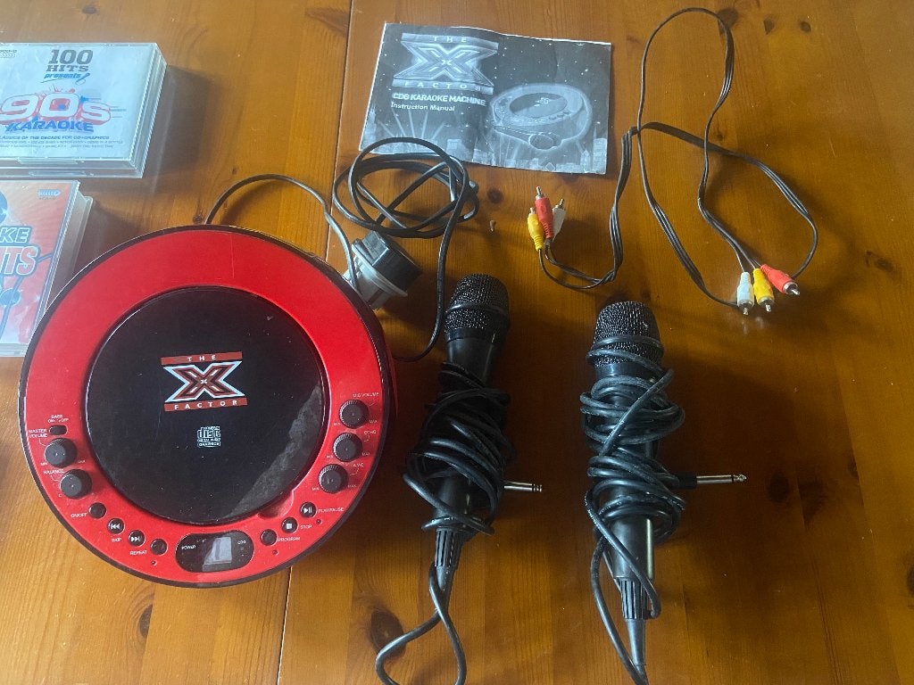 Machine karaoké, TV, Hi-fi & Vidéo, Appareil pour karaoké, Enlèvement, Utilisé, Ensemble complet