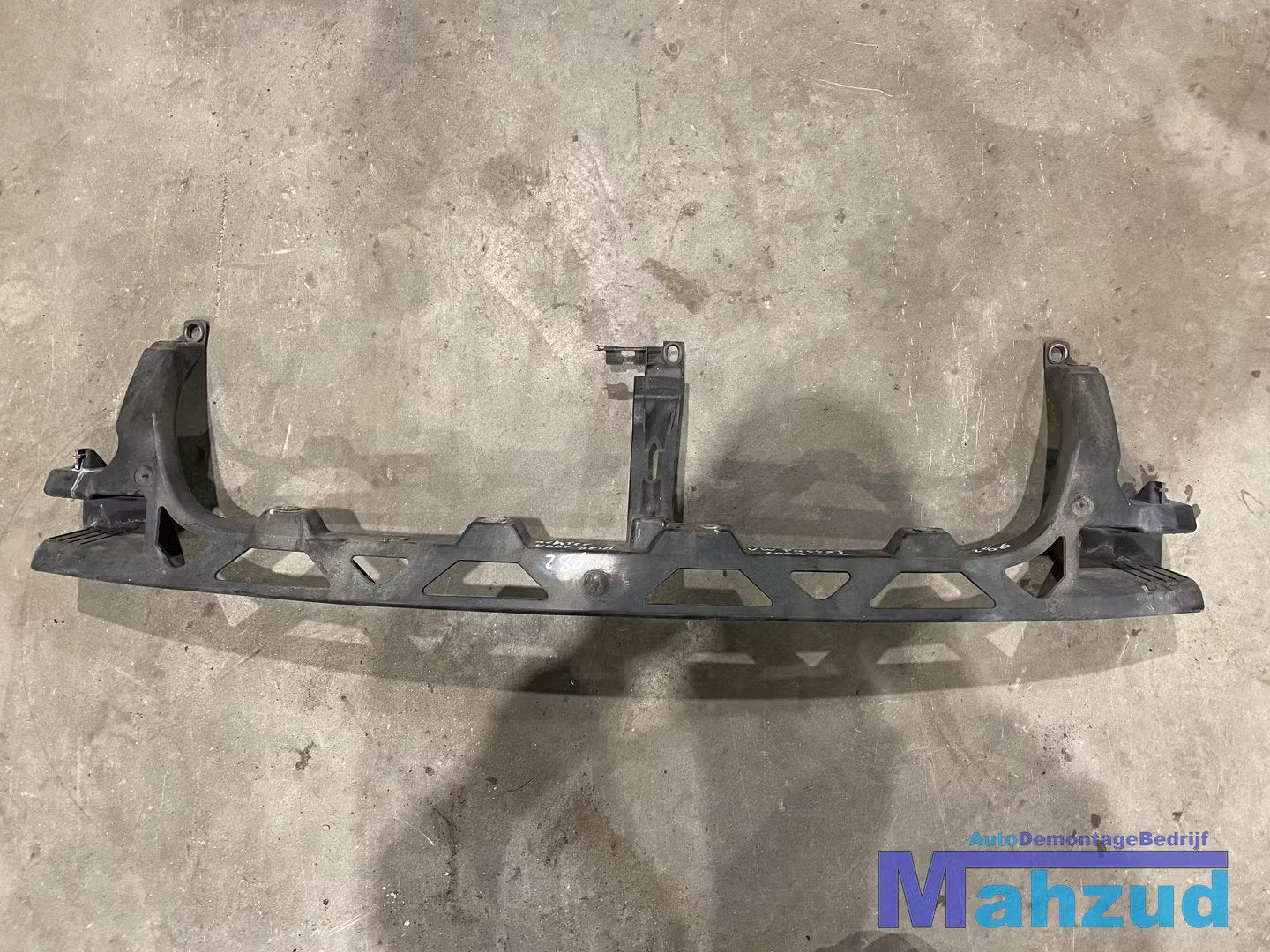 VW PASSAT 3B3 grille houder 2000-2005, Volkswagen, Volkswagen AG, Vw@volkswagen.de, Utilisé