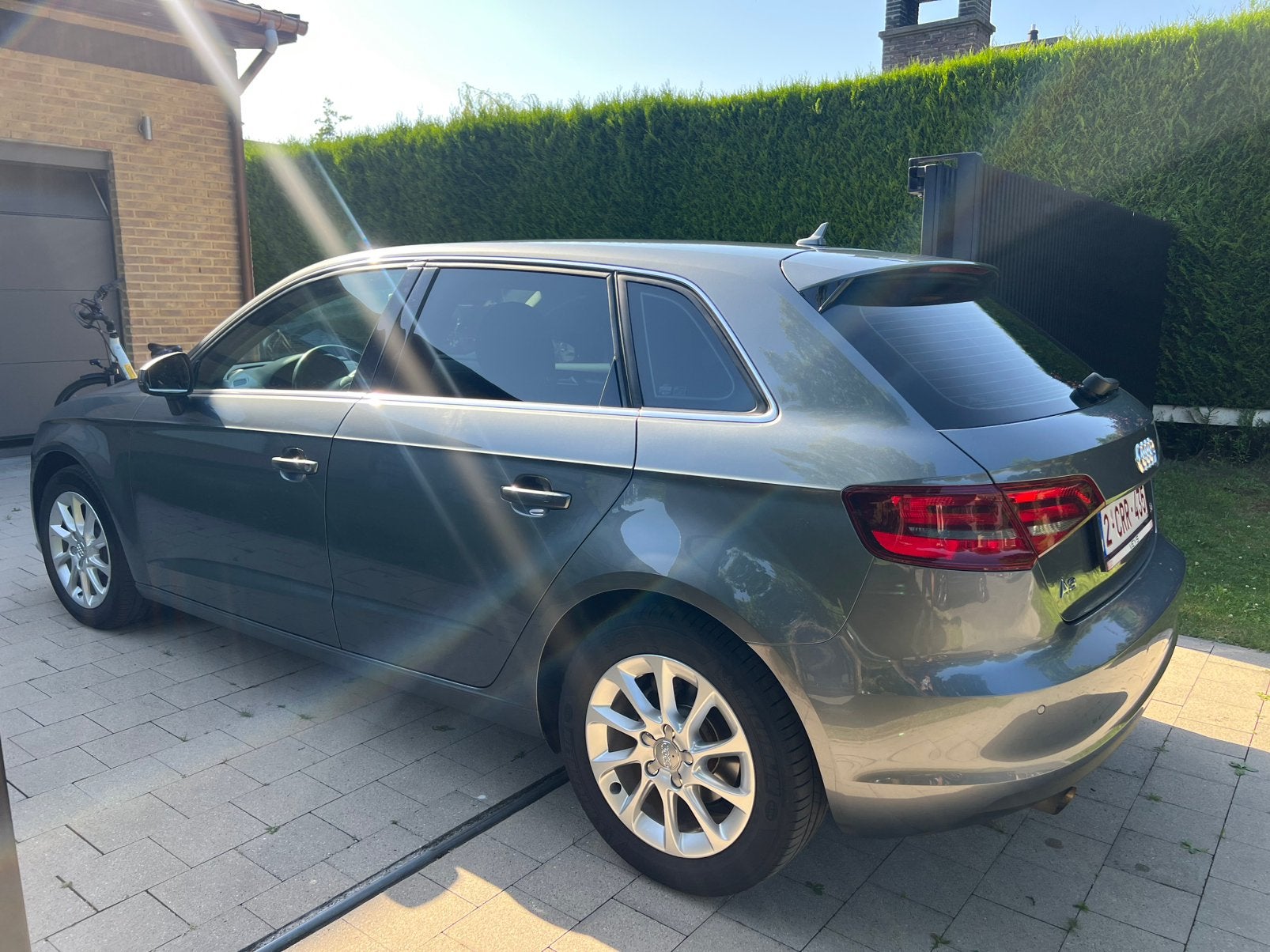 Audi A3 -99.000 km - top wagen!, Autos, Argent ou Gris, Achat, Euro 6, Boîte manuelle