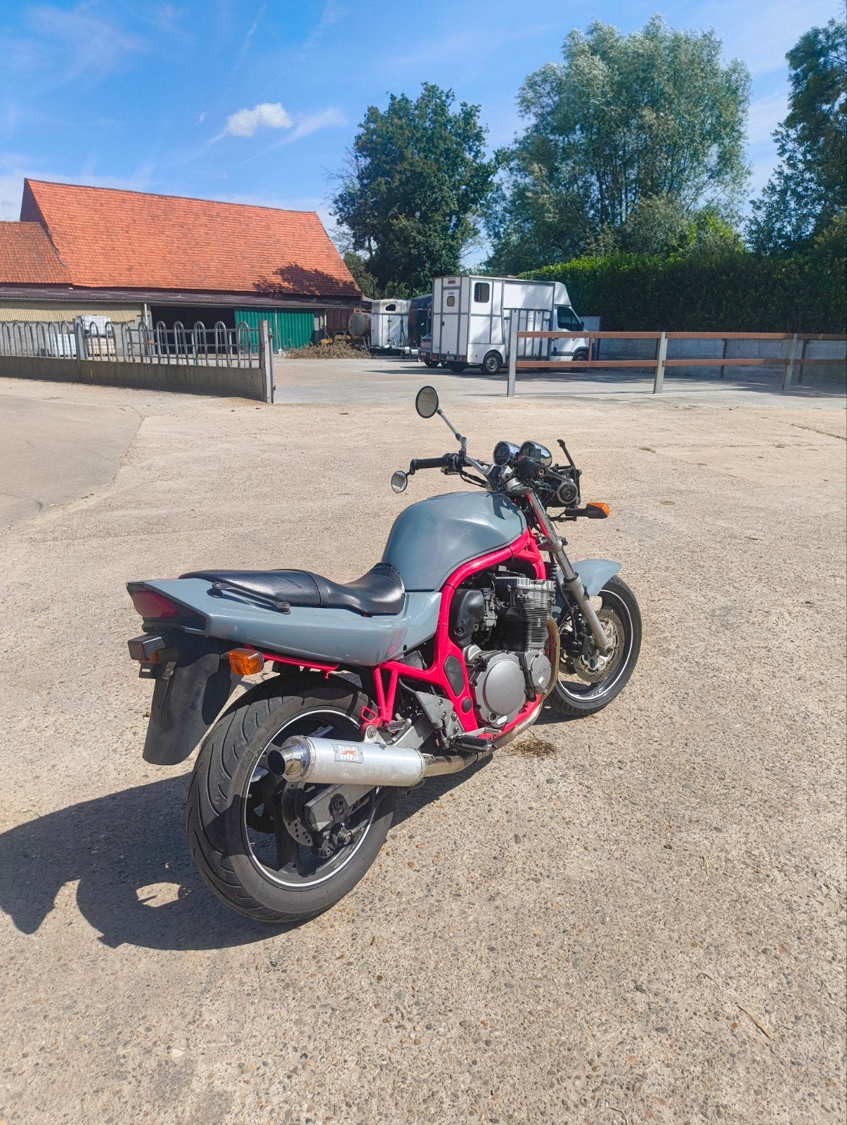 Suzuki bandit