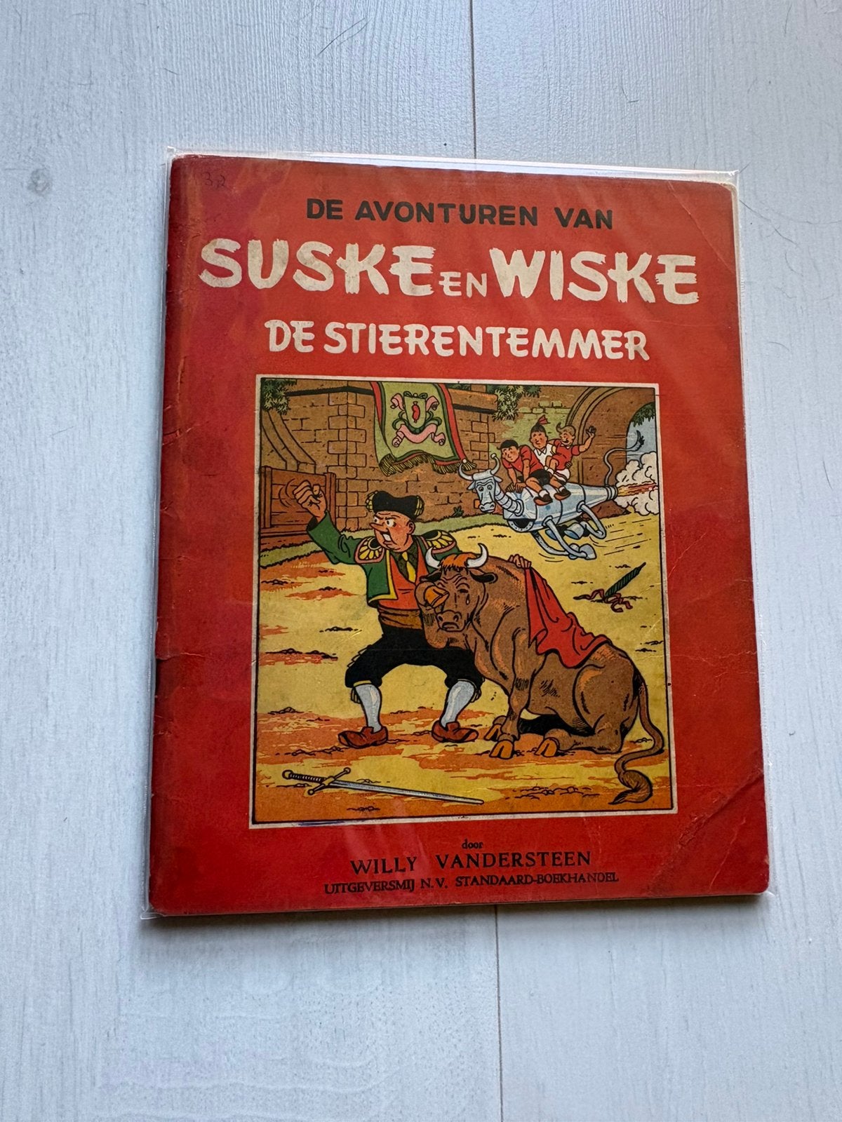 Suske en Wiske 10 De Stierentemmer 1ste druk, Boeken, Ophalen of Verzenden, Gelezen