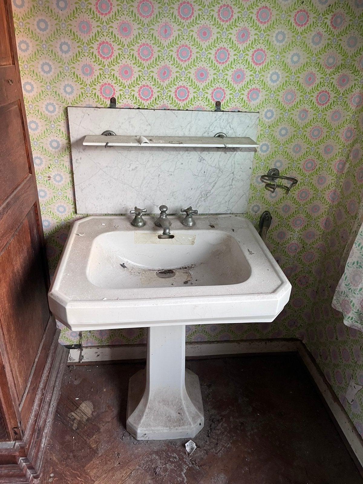 Oude lavabo, Ophalen, Zo goed als nieuw