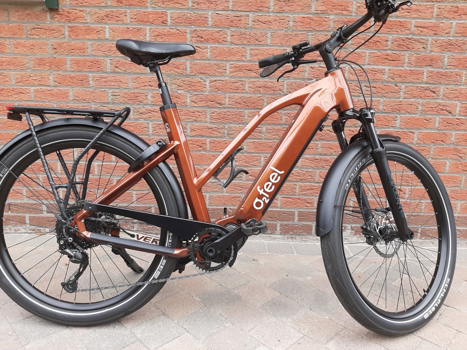 02FEEL VERN URBAN POWER 7.1, Ophalen