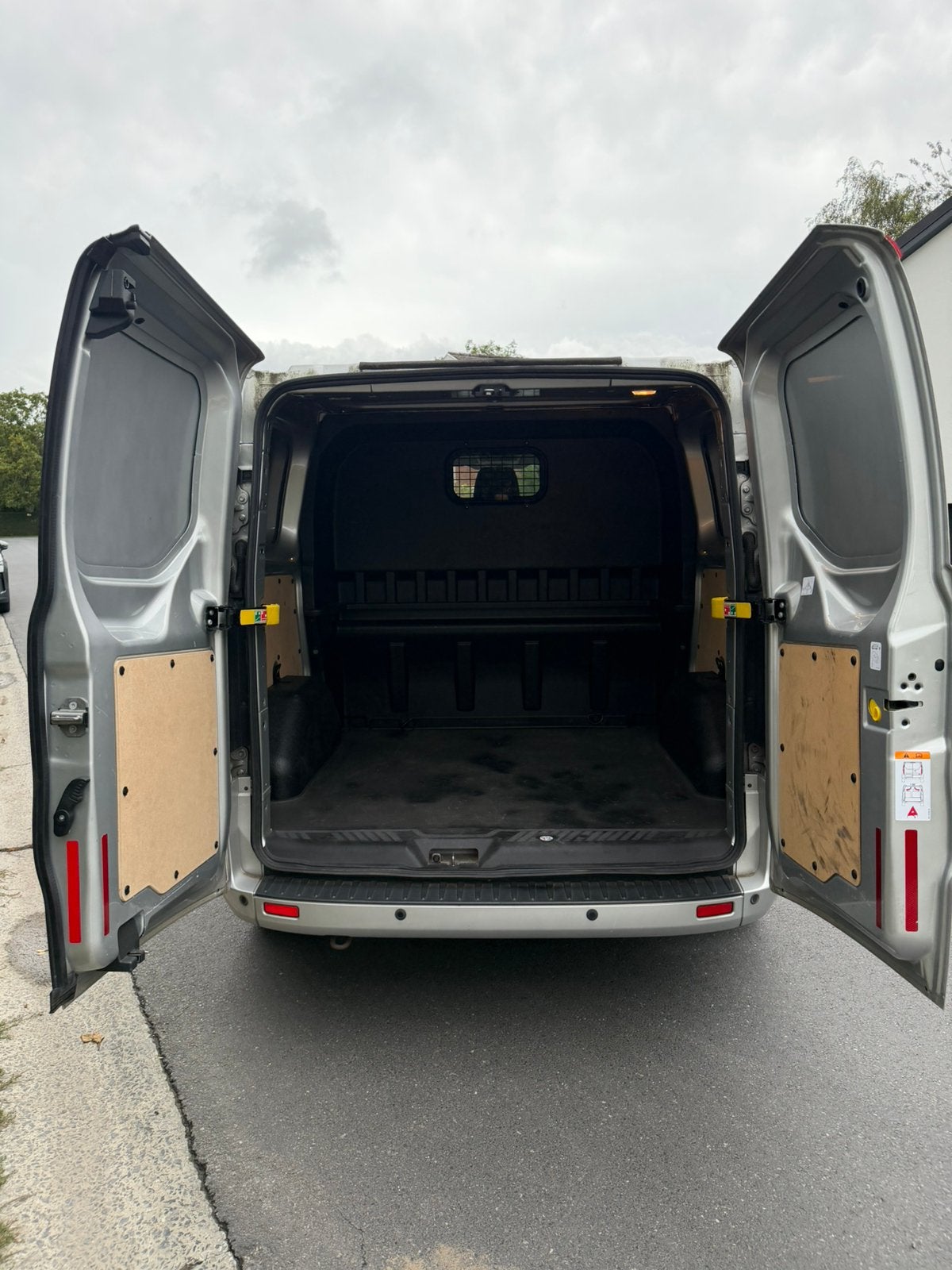 Ford Transit Custom, Dubbele Cabine, slechts 61.000KM, Auto's, Euro 5, 6 deurs, Ford, Zilver of Grijs