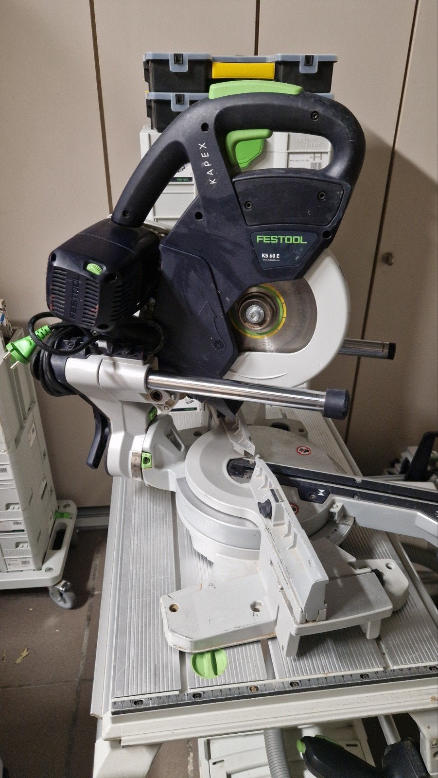 Scie à tronçonner Festool KS60E, Enlèvement, Comme neuf