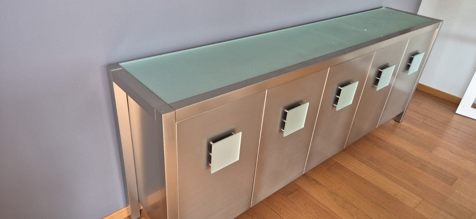 inox dressoir, barkast, tafel met 6 lederen stoelen, Huis en Inrichting, Kasten | Dressoirs, Ophalen, Glas