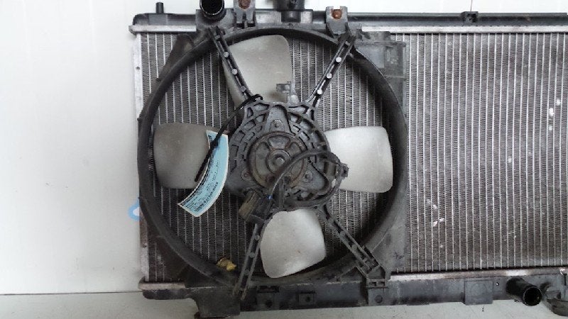 RADIATEURVENTILATOR Mazda 323 P (BA15) (01-1996/09-1998), Auto-onderdelen, Gebruikt, Mazda