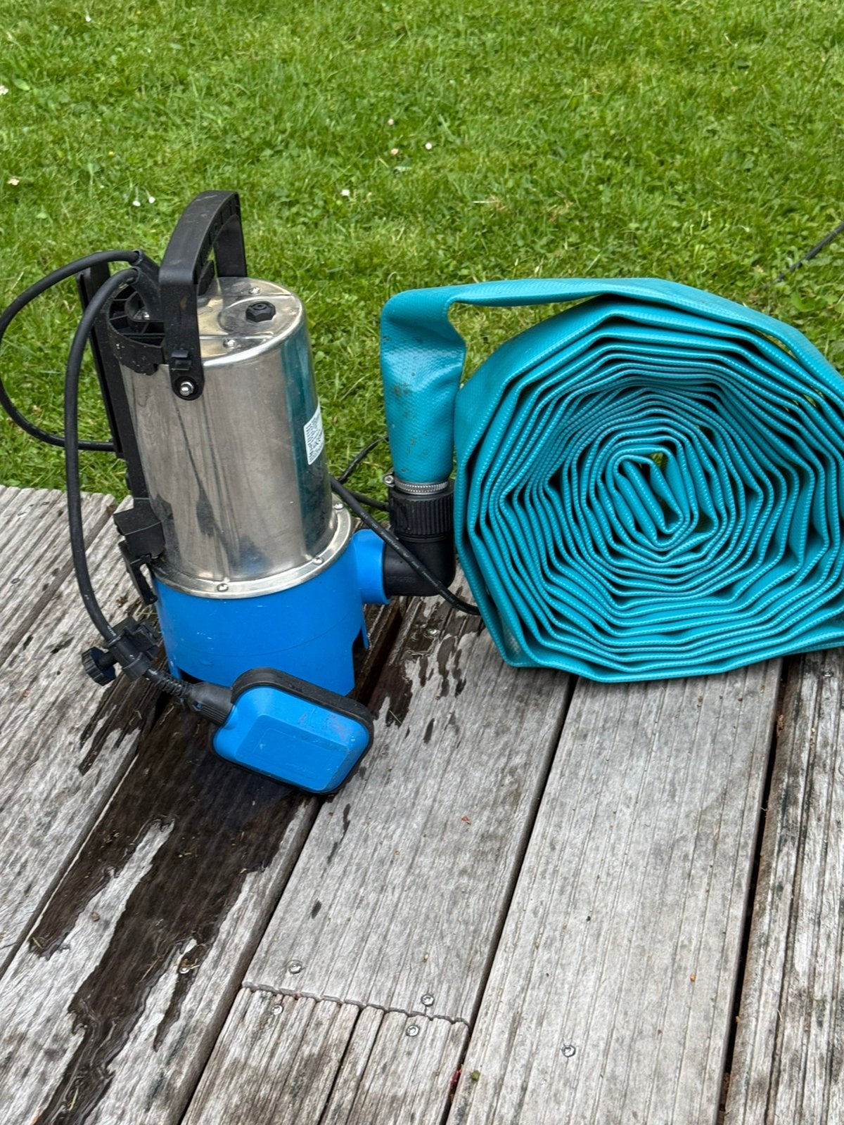 Te koop: gebruikte vuilwater dompelpomp (1100W, Ophalen, Zo goed als nieuw, Dompelpomp