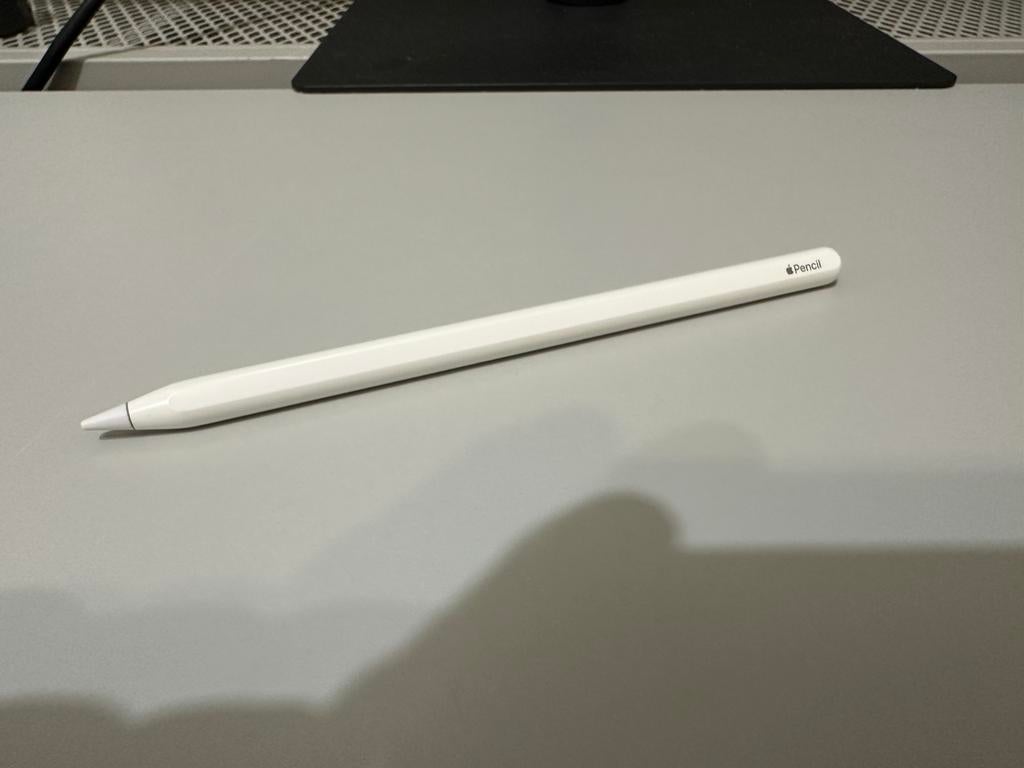 Apple Pencil 2 blanc , tres bon etat !, Enlèvement, Utilisé