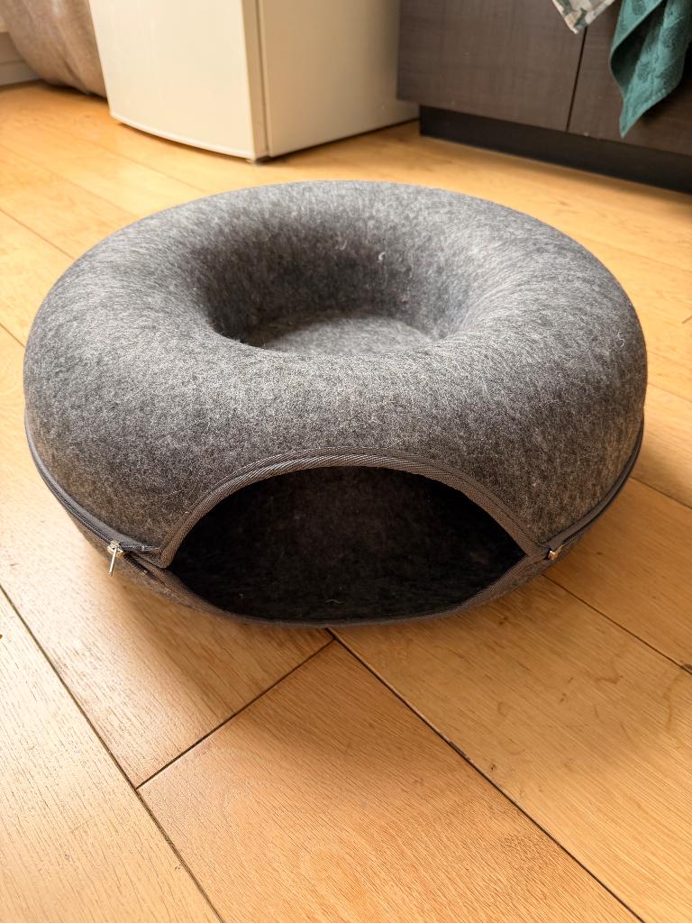Kattenmand, Enlèvement, Comme neuf