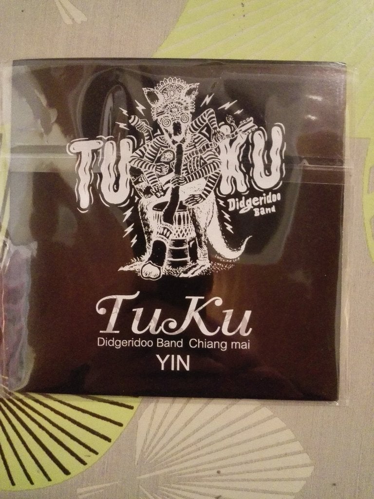 Bande Tuku Digeridoo CD1 + CD2 Yin — Yang — Chiang Mai, Matériel bonus, Autres genres, Enlèvement ou Envoi, Neuf, dans son emballage