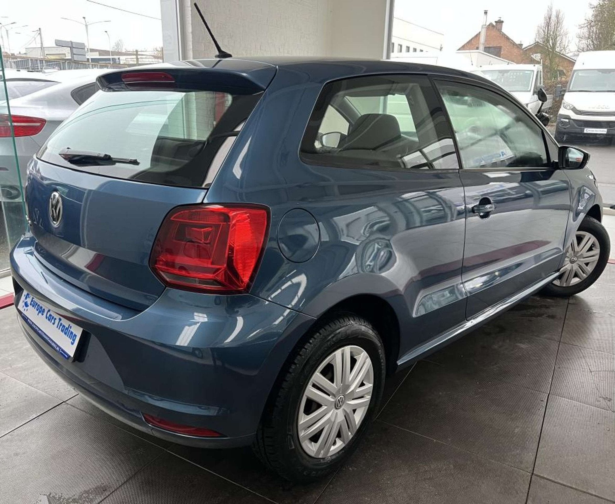 Volkswagen Polo 1.0 i 60CH 1ÈRE MAIN GAR 12M, Autos, Achat, Entreprise, Boîte manuelle, Noir