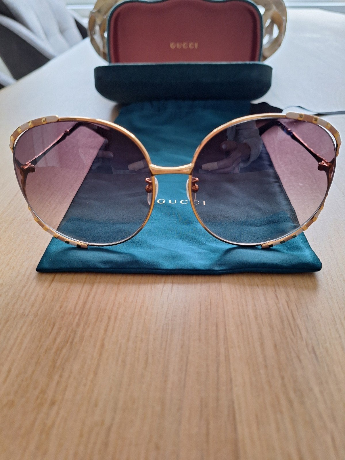!!! Gucci zonnebril Te koop !!!, Ophalen of Verzenden, Zonnebril