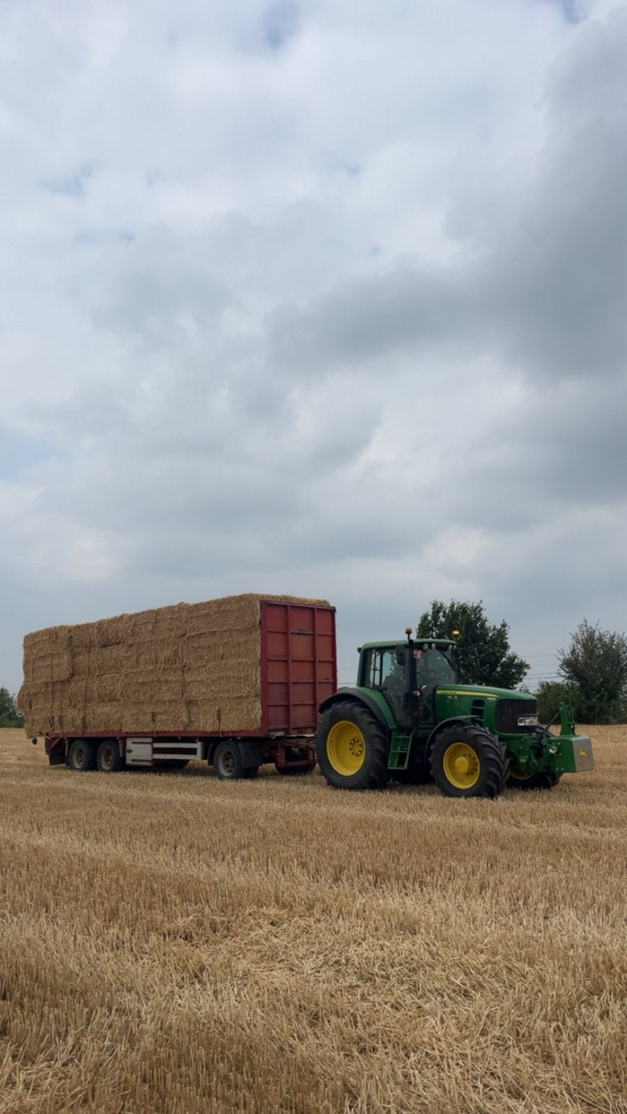 Grote balen tarwestro, Ophalen