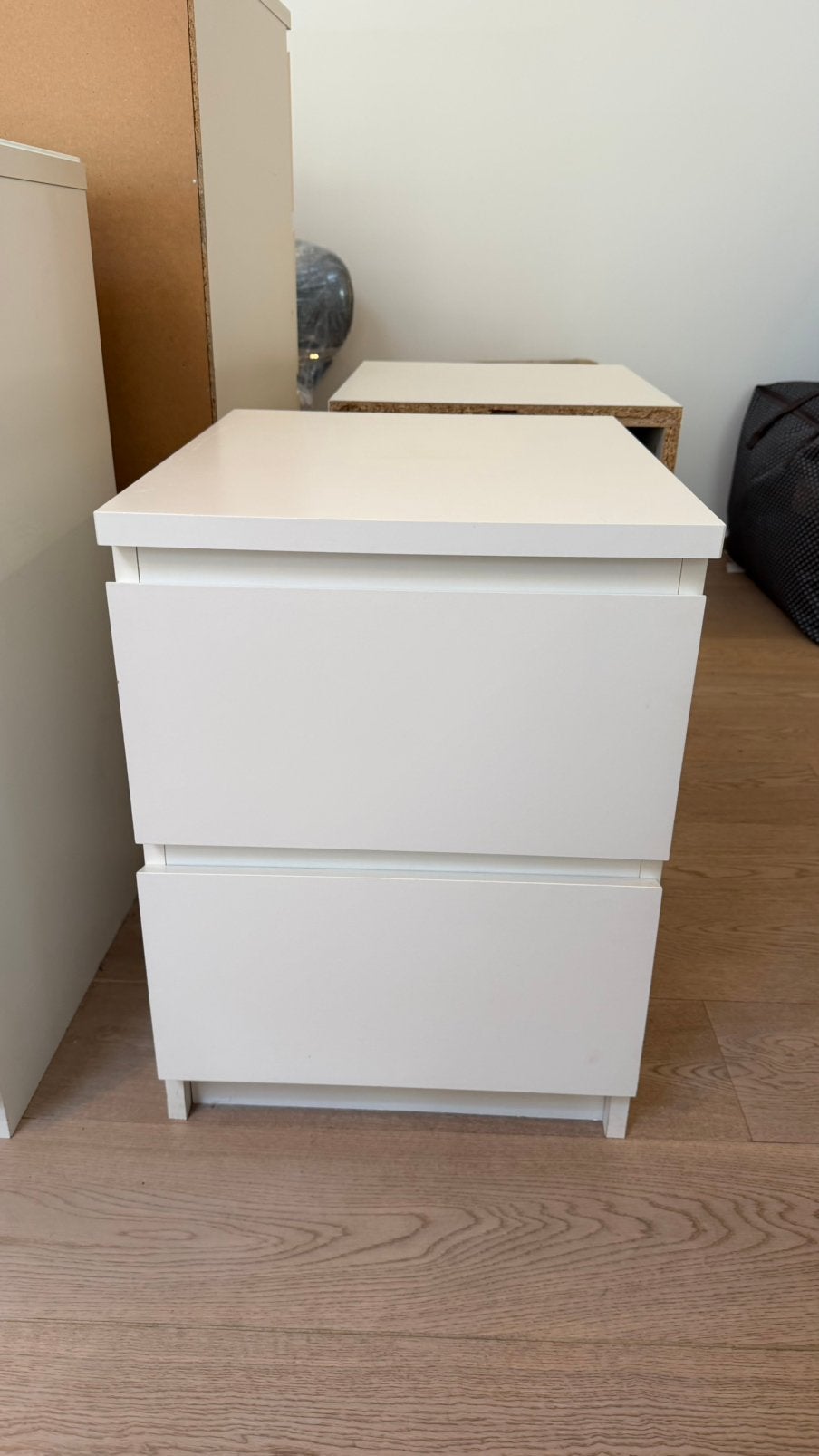 Chevet blanc ikea, Maison & Meubles, Enlèvement, Utilisé