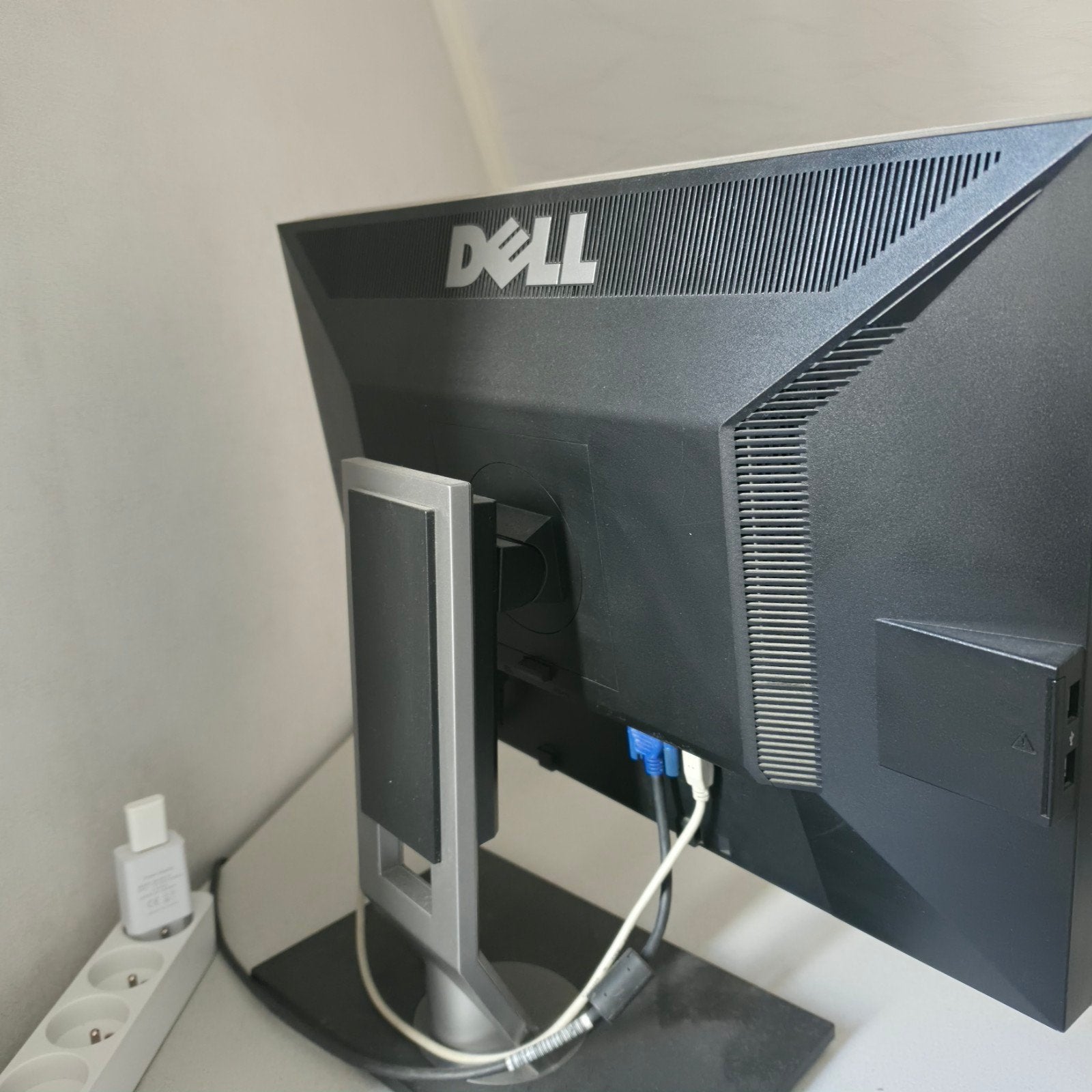 monitor Dell 24 inch, Computers en Software, Ophalen