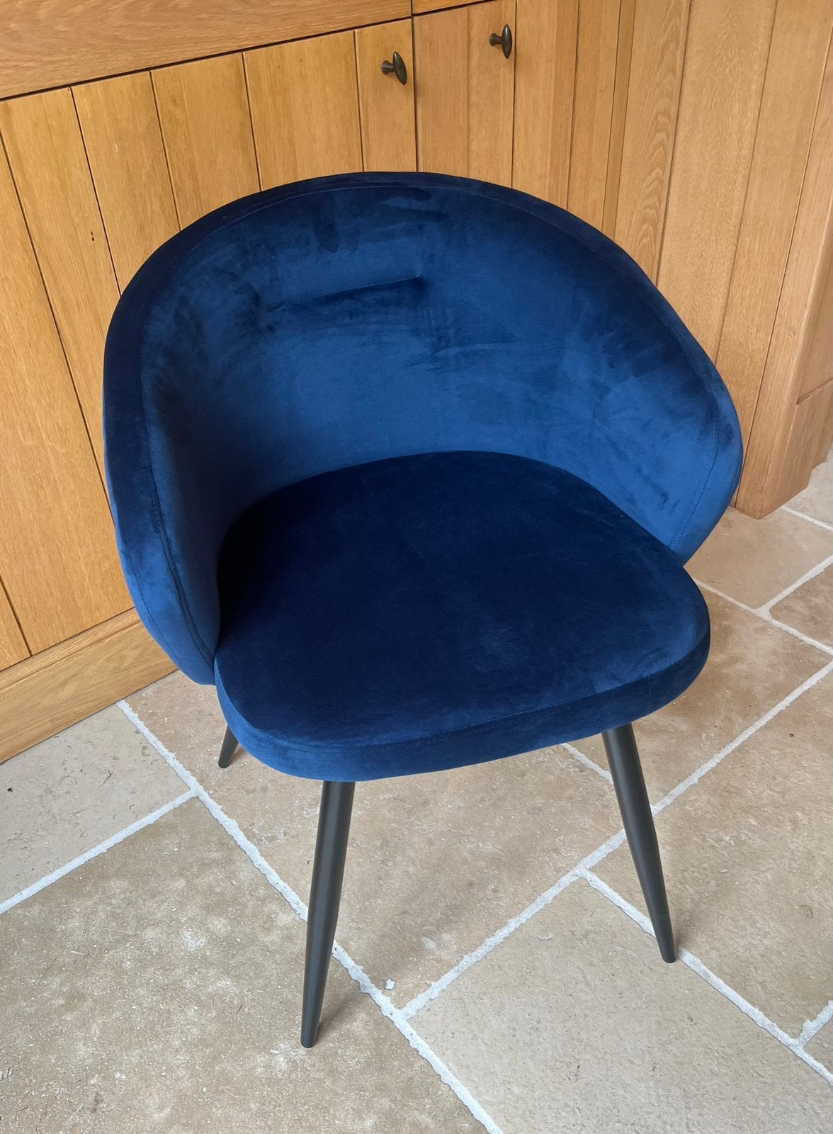 Blauwe  velvet stoelen 6 stuks beschikbaar samen €300, Huis en Inrichting, Stoelen, Ophalen, Zo goed als nieuw