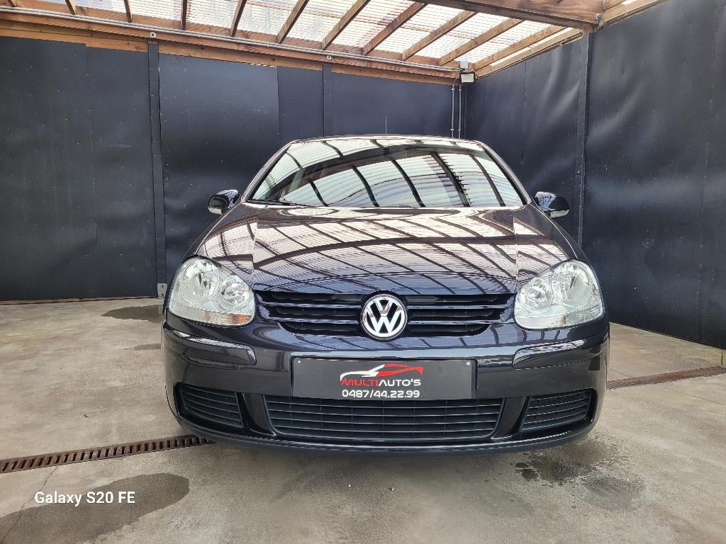 VOLKSWAGEN GOLF, Auto's, Volkswagen, Voorwielaandrijving, Stof, https://public.car-pass.be/vhr/ffec9344-33a3-4a37-b28b-ba155524d563