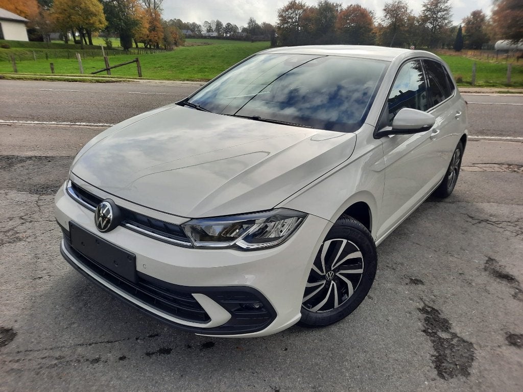 VW Polo « Live » 1.0 TSI GARANTIE CONSTRUCTEUR VÉHICULE NEUF, Autos, 121 g/km, Achat, Euro 6, Entreprise