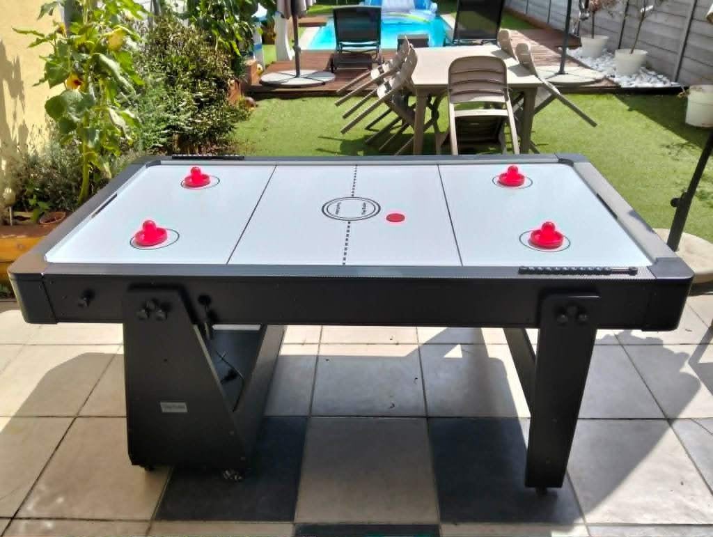Table de hockey, Enlèvement, Utilisé