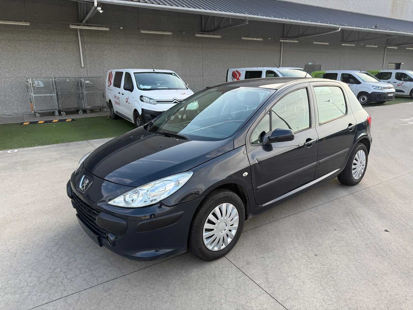 PEUGEOT - 2005 - 307 - Personenauto, Auto's, Gebruikt, Bedrijf, Handgeschakeld, Overige carrosserie