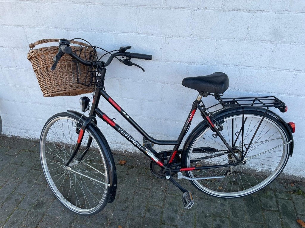 Damesfiets te koop: Venturelli met fietsmand, Velgrem, Versnellingen, Zo goed als nieuw, Ophalen