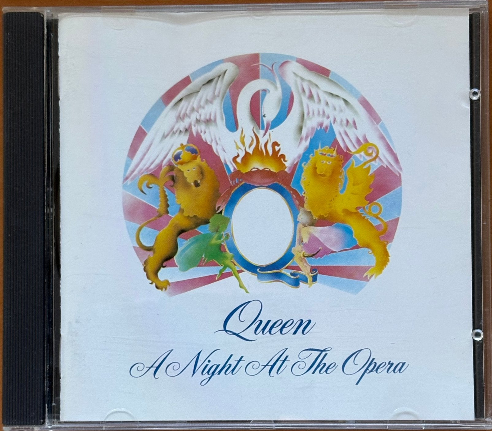 QUEEN - A Night At The Opera, Enlèvement ou Envoi, Comme neuf