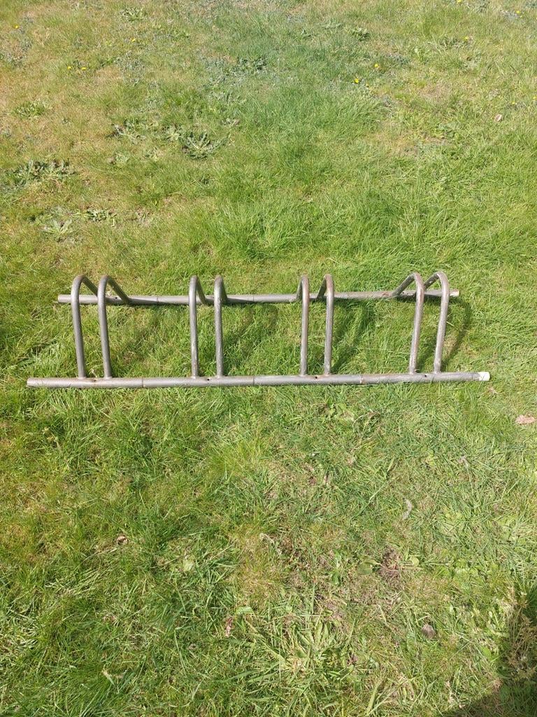 Fietsen rek, Ophalen