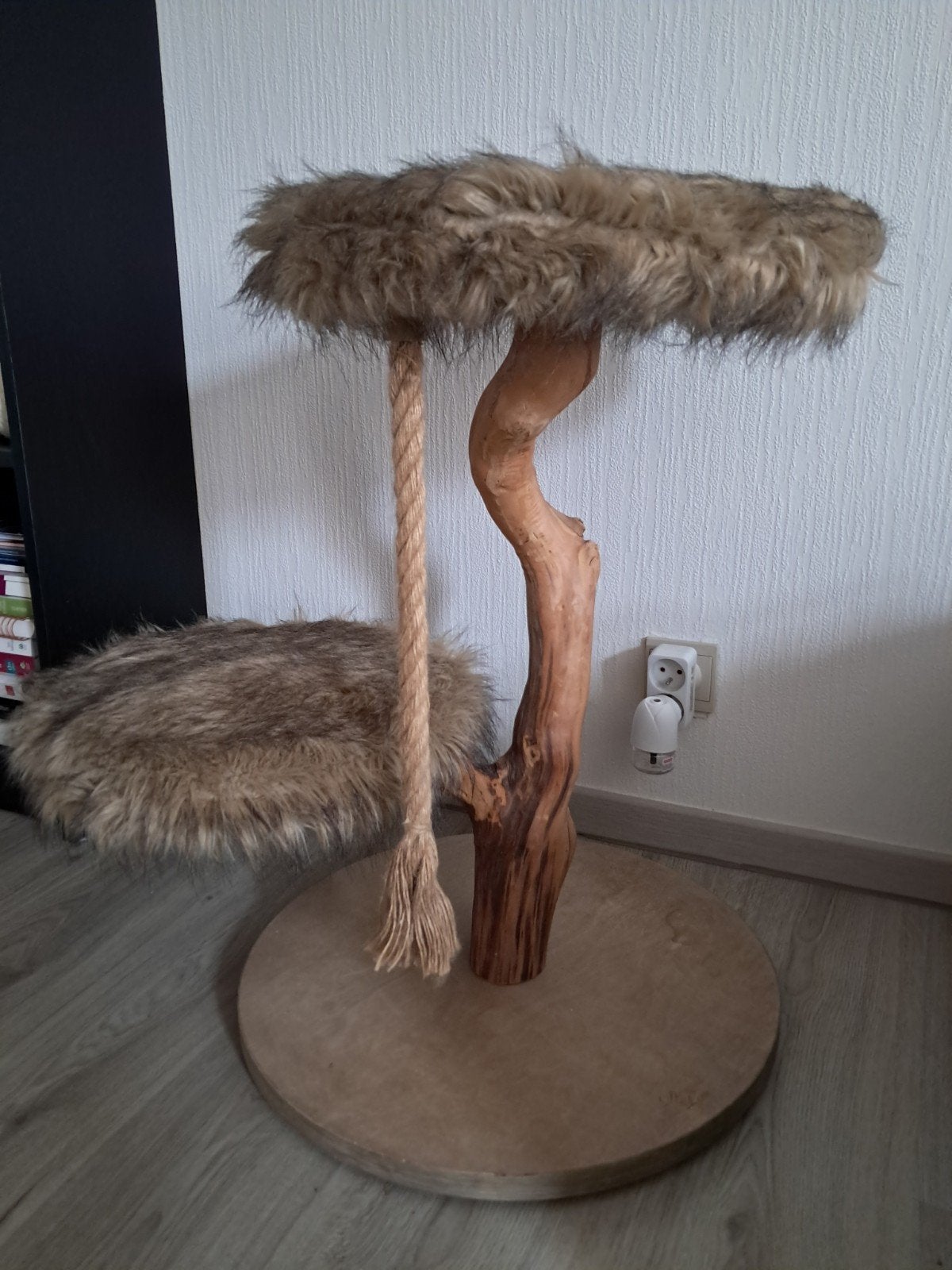 Houten Krabpaal Designed By Lotte Aviva Krabmeubel, Dieren en Toebehoren, Ophalen of Verzenden, Krabpaal