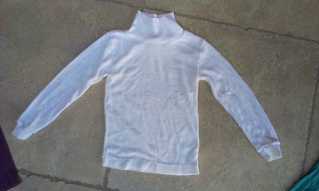 1 euro koopjes: Warme witte roltrui mt 104, Kinderen en Baby's, Kinderkleding | Maat 104, Gebruikt, Jongen of Meisje, Trui of Vest