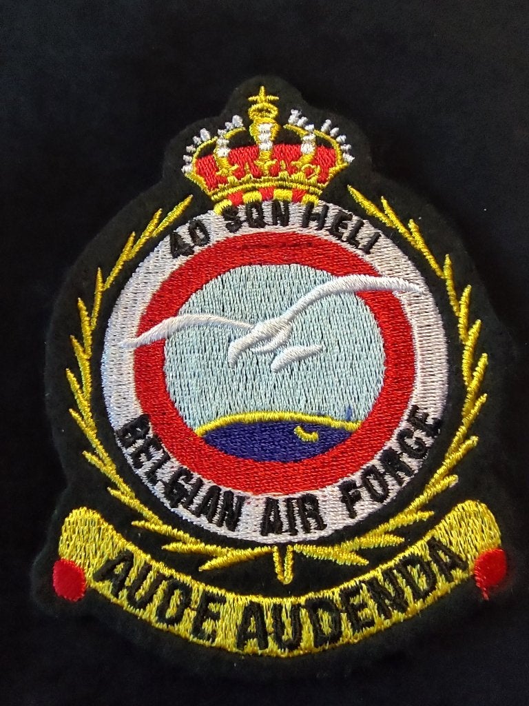 Badge # 1, Collections, Envoi