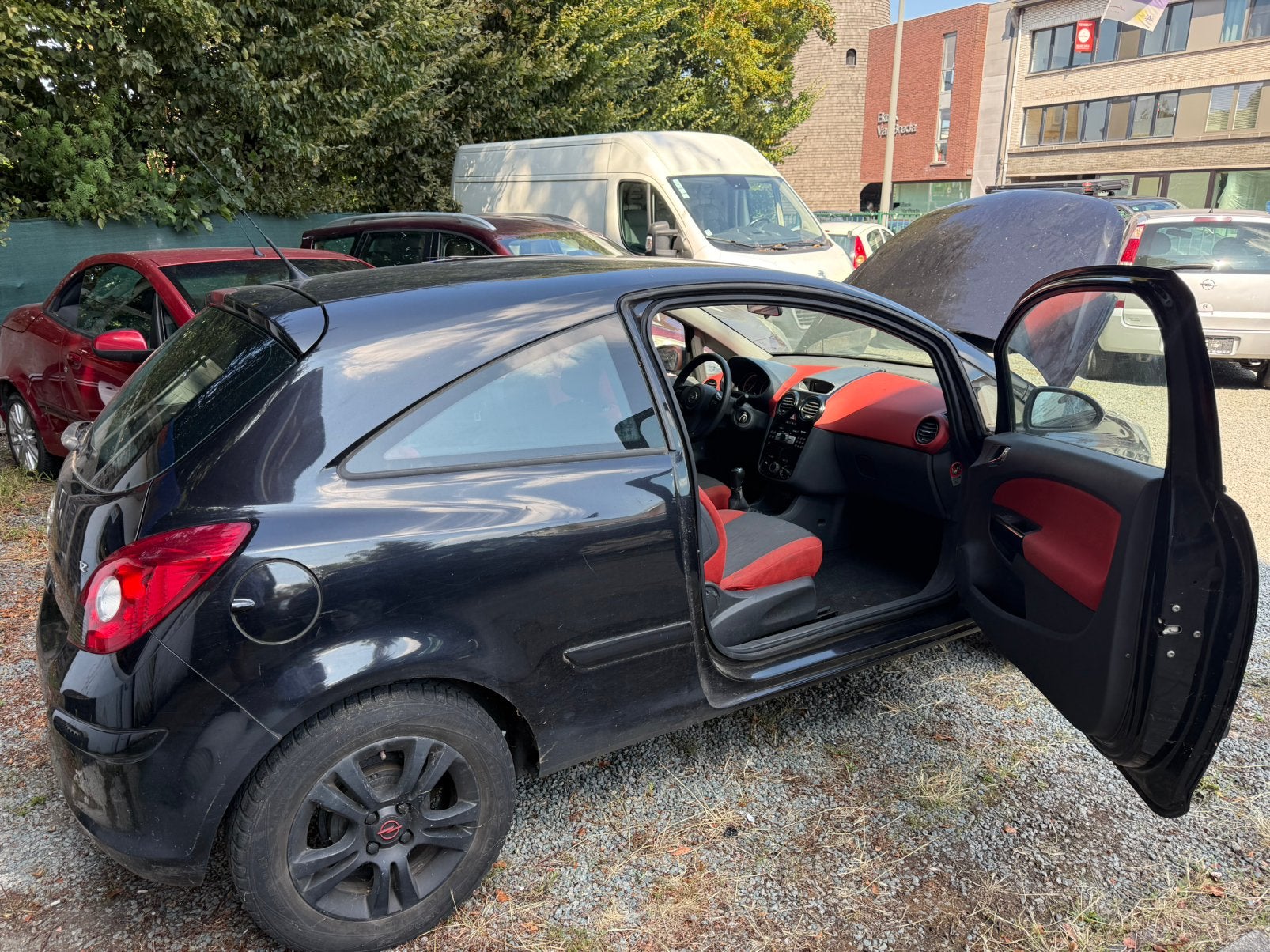 Te Koop: Opel Corsa 1.2 Benzine (2007) – €1500, Auto's, Voorwielaandrijving, Stof, Zwart, Overige kleuren