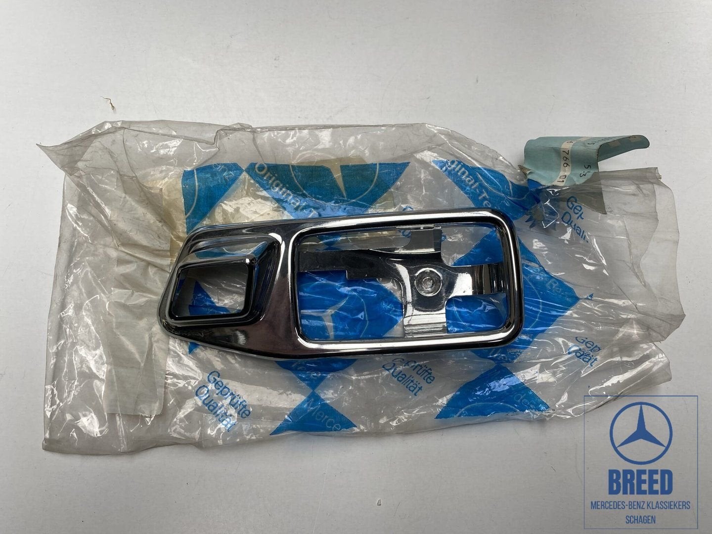 NOS rozet deuropener links voor Mercedes-Benz W116, Autos : Pièces & Accessoires, Neuf, -, -, Enlèvement ou Envoi