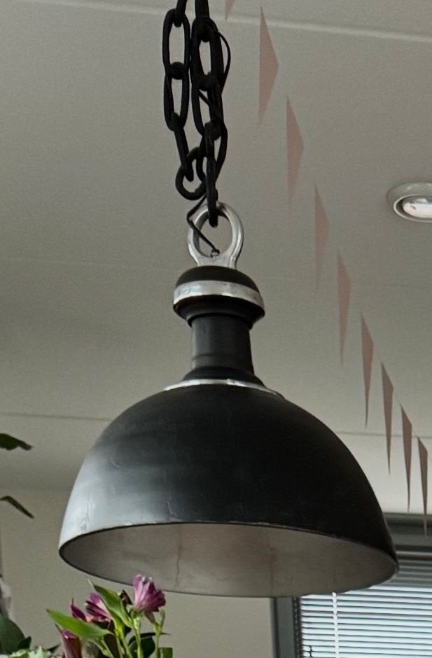 Zwarte industriële hanglamp, Ophalen, Overige materialen, E27 (groot), Zo goed als nieuw