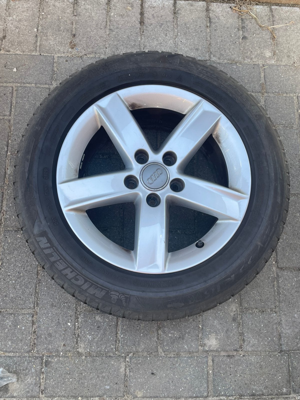 4 Jantes en aluminium Audi, Enlèvement, Pneus hiver, Jante(s)