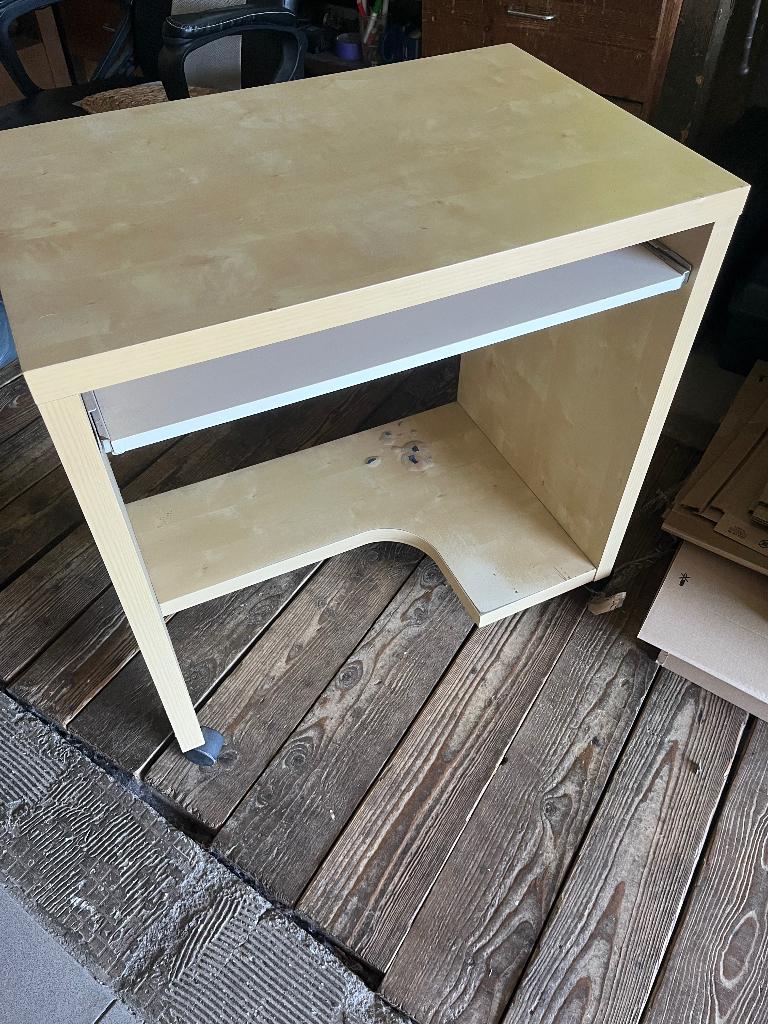 Bureau tafel GRATIS, Ophalen, Gebruikt, IKEA, Computerbureau