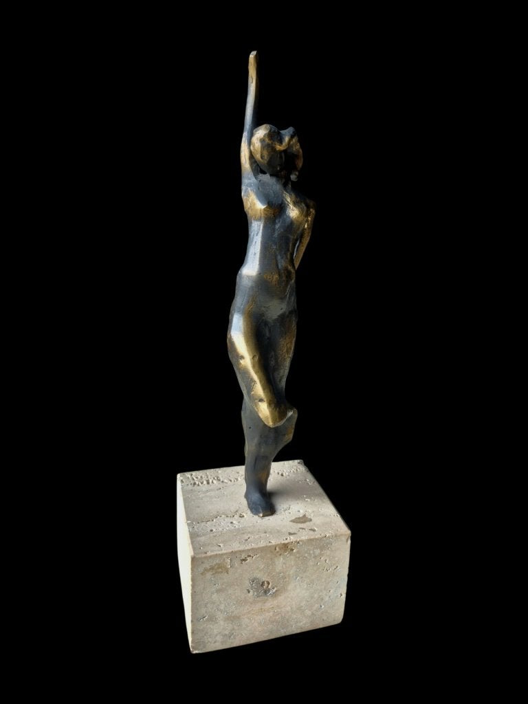 Statue femme en bronze sur socle en travertin, Antiquités & Art, Enlèvement