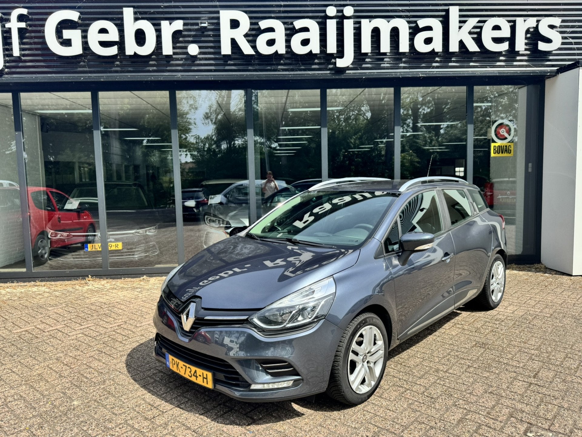 Renault Clio Estate 0.9 TCe Zen*Navigatie*Airco* (bj 2017), Voorwielaandrijving, 898 cc, 1063 kg, Gebruikt
