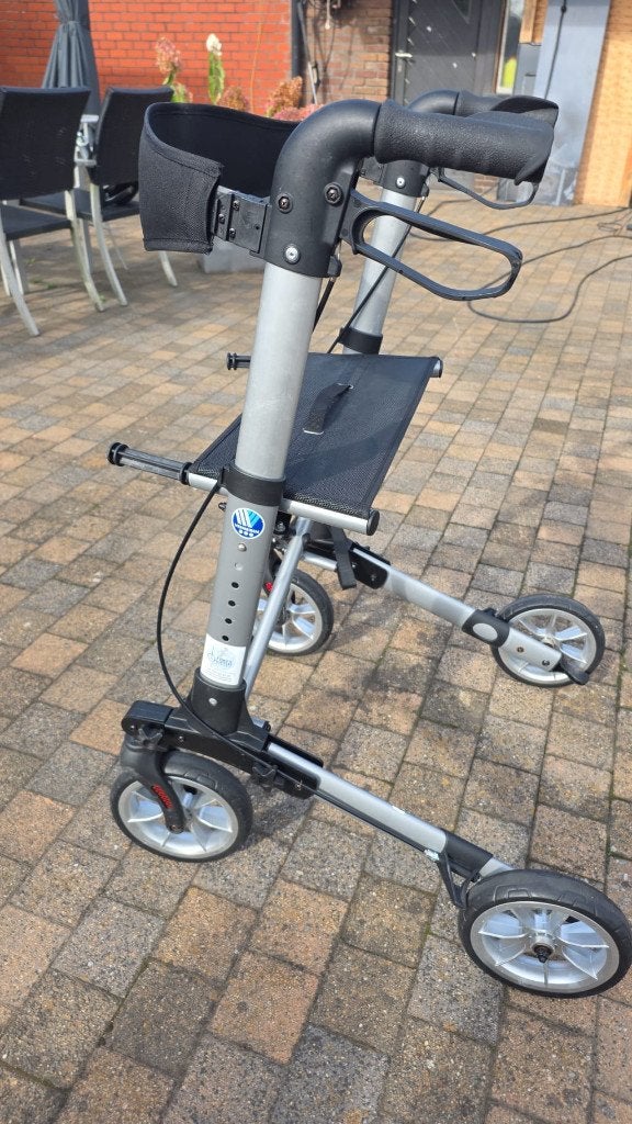 TOPRO Troja lichtgewicht opvouwbare rollator met rugsteun, Diversen, Ophalen of Verzenden, Lichtgewicht, Gebruikt