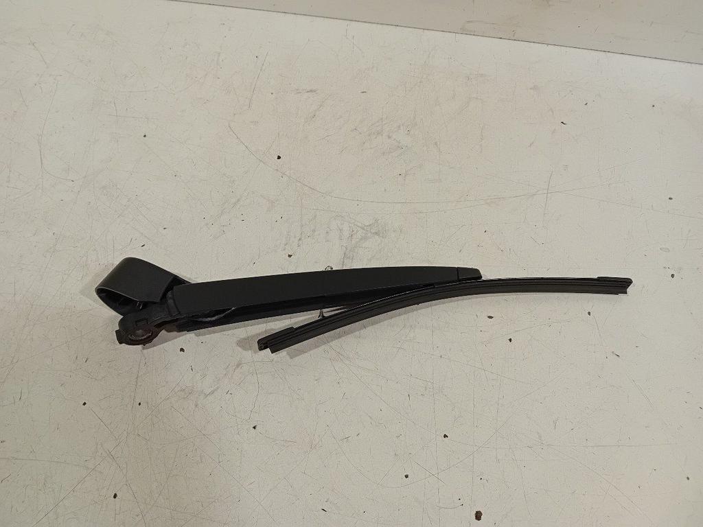 Ruitenwisserarm achterruit Volkswagen Golf, Auto-onderdelen, Onderdelen@venauto.nl, Van der Ven Autorecycling B.V., Gebruikt, Ettenseweg 76, 4706 PB Roosendaal, The Netherlands