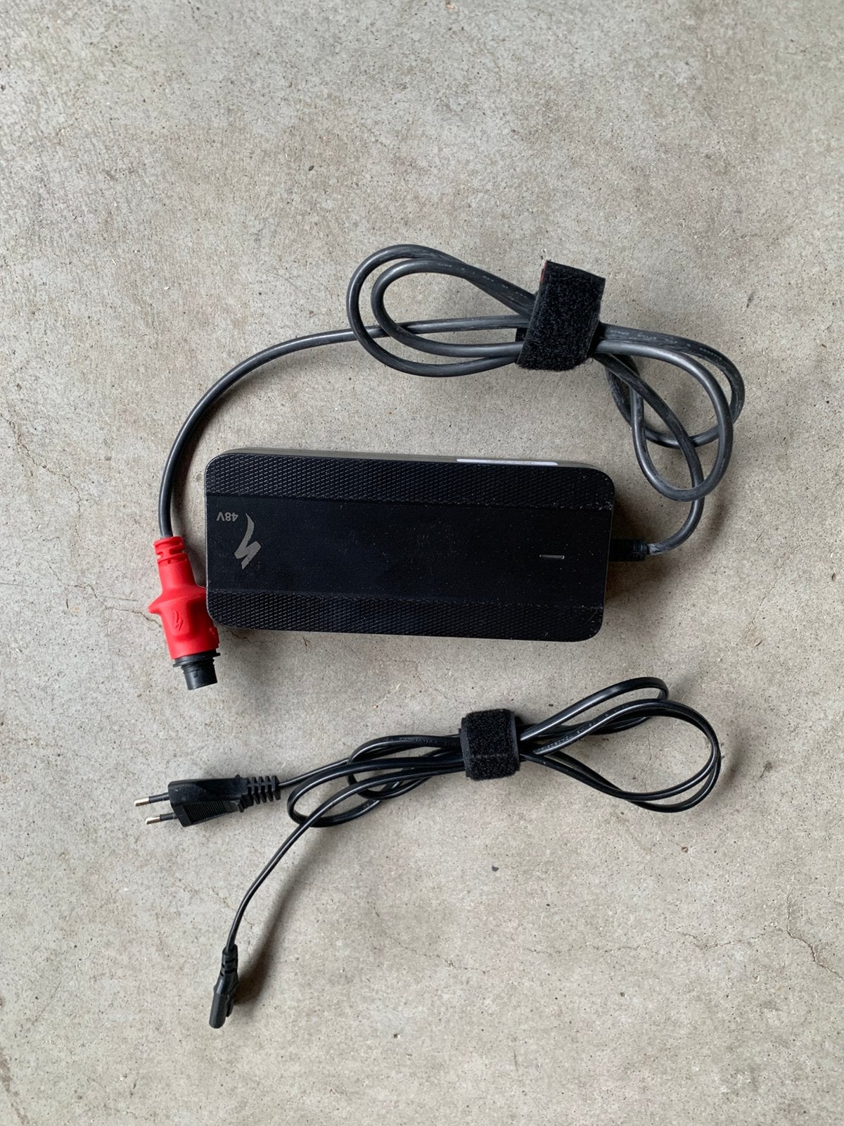 Specialized SL Battery Charger / Lader, Enlèvement ou Envoi, Comme neuf, Specialized