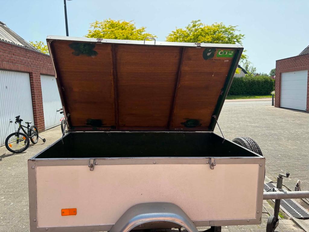 Gesloten aanhangwagen met wielslot, Auto diversen, Aanhangers en Bagagewagens, Ophalen