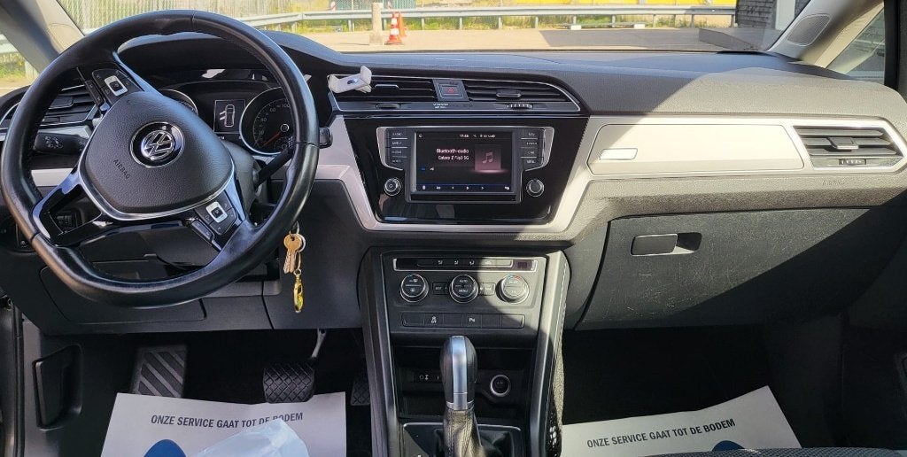 VW TOURAN, Auto's, Volkswagen, Automaat, Stof, 4 cilinders, 7 zetels
