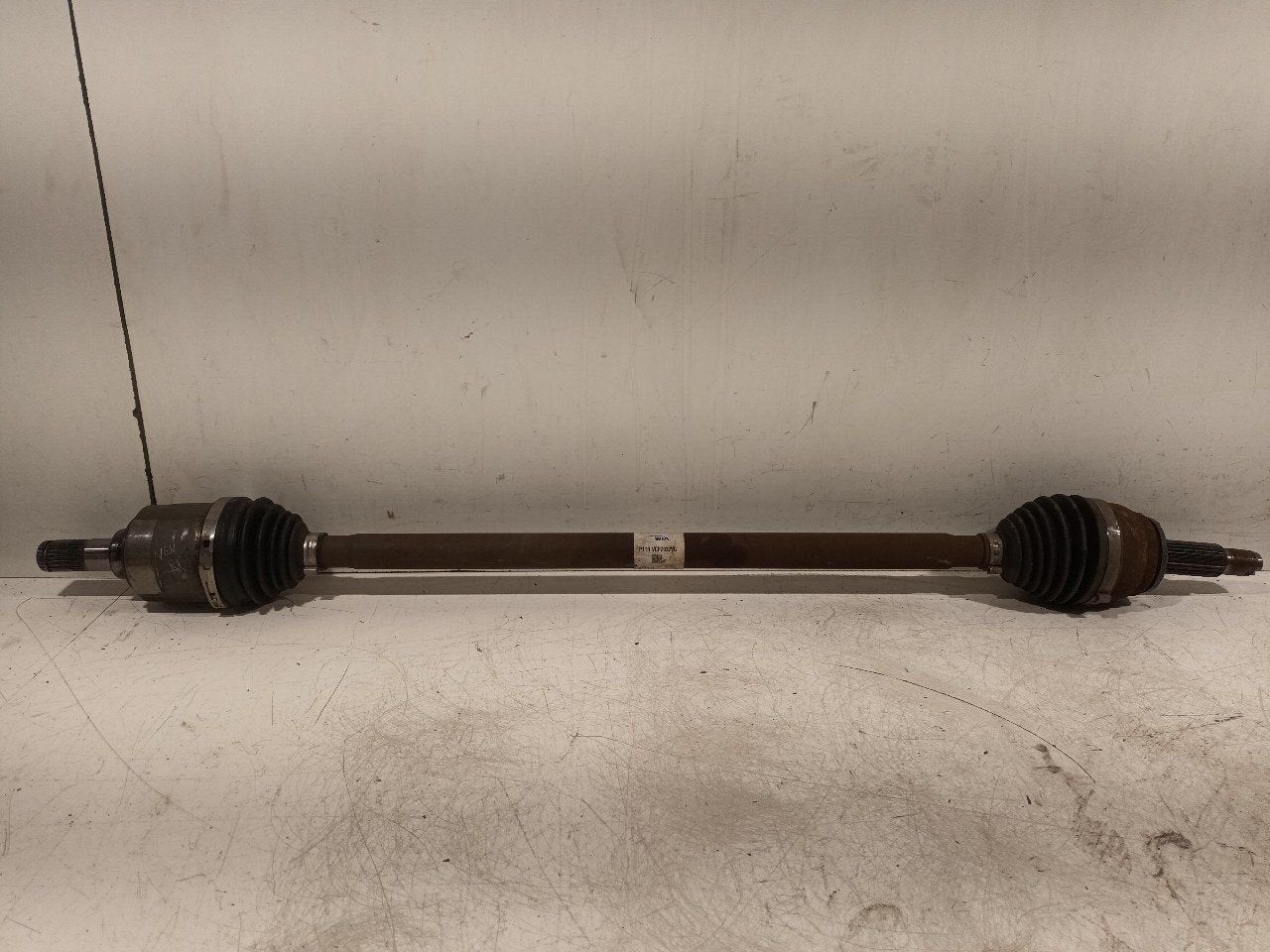Aandrijfas rechts voor Hyundai Ioniq, Onderdelen@venauto.nl, Van der Ven Autorecycling B.V., Gebruikt, Ettenseweg 76, 4706 PB Roosendaal, The Netherlands