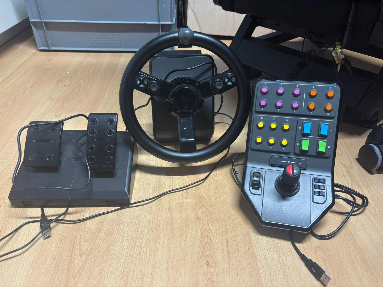 Logitech Heavy Equipment Bundle, Computers en Software, Ophalen, Zo goed als nieuw