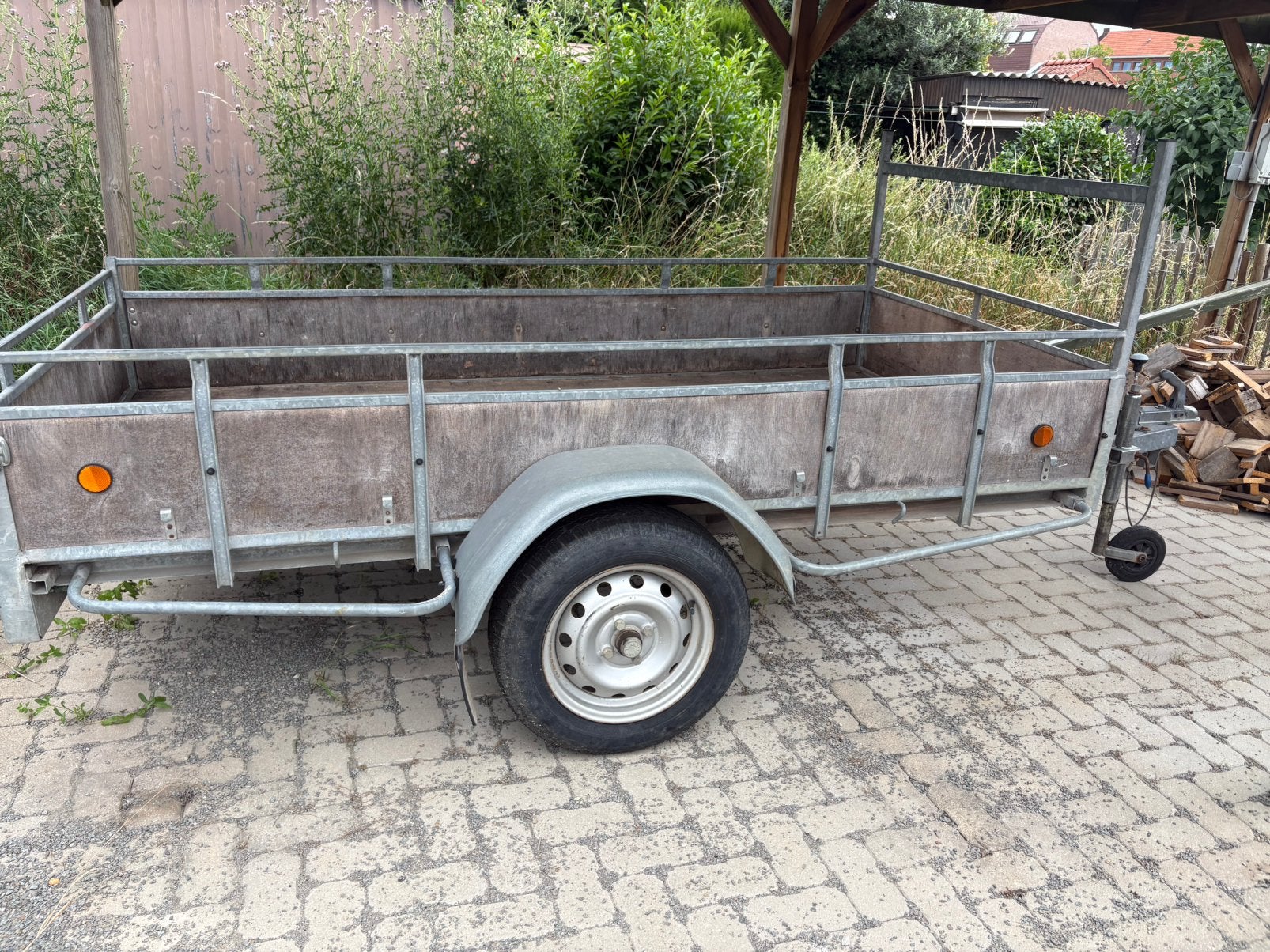 Aanhangwagen / remorque, Ophalen, Zo goed als nieuw