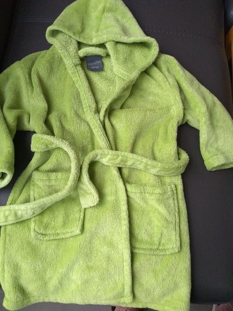 Badjasje maat 110/116, Enfants & Bébés, Garçon ou Fille, Enlèvement ou Envoi, Comme neuf, Vêtements de nuit ou Sous-vêtements